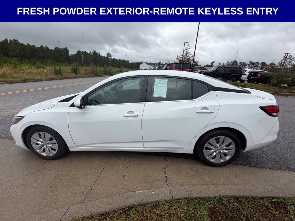 Used 2023 Nissan Sentra S FWD image 5