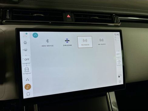 Used 2026 Land Rover Range Rover Velar Dynamic SE image 15