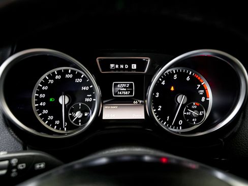 Used 2014 Mercedes-Benz G 550 image 11