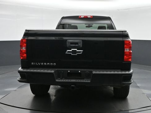 Used 2018 Chevrolet Silverado 1500 Custom w/ Custom Value Package AWD/4WD image 6