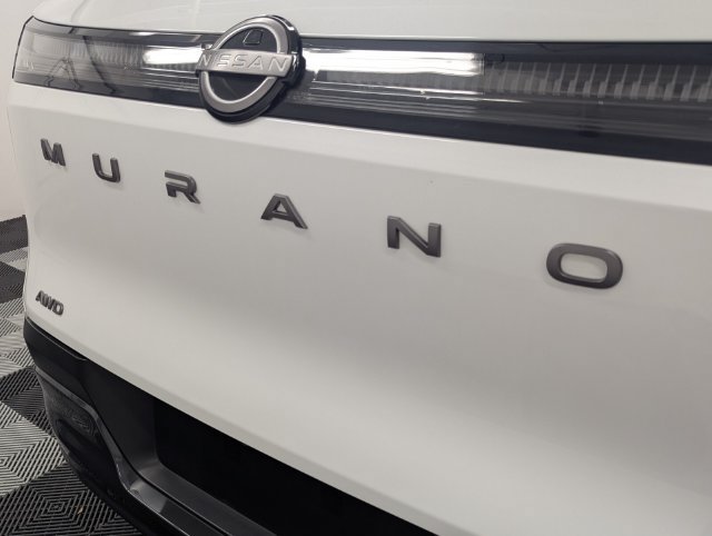 Used 2025 Nissan Murano SL AWD/4WD image 9