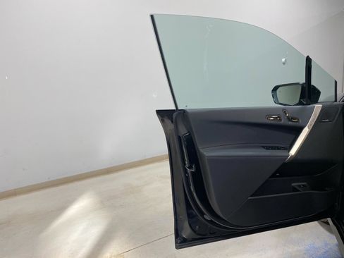 Used 2026 BMW iX xDrive45 w/ Executive Package image 21