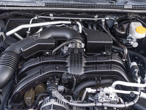 Used 2022 Subaru Crosstrek 2.5i Limited image 8