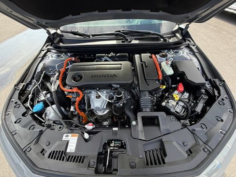 Used 2024 Honda Accord Touring image 27