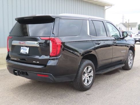 Used 2024 GMC Yukon SLE AWD/4WD image 4