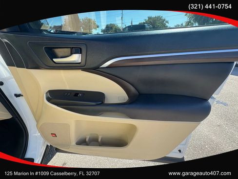 Used 2016 Toyota Highlander Limited image 43