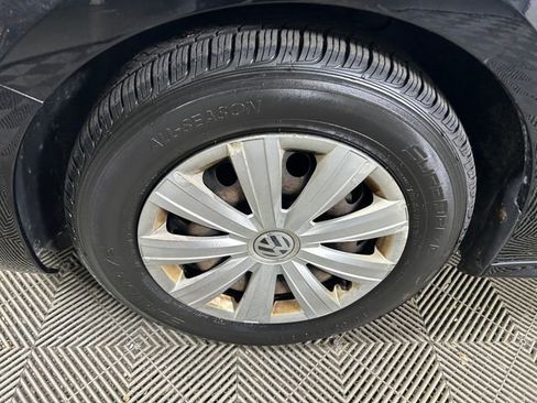 Used 2014 Volkswagen Jetta S image 11