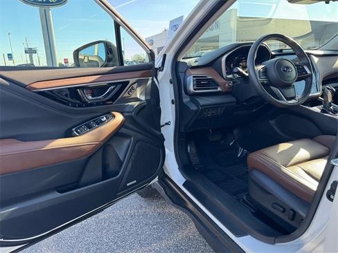 Used 2024 Subaru Outback Touring w/ Popular Package #2 image 14