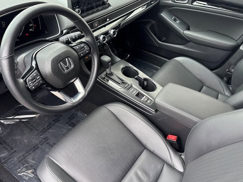 Certified 2024 Honda Civic EX-L image 4