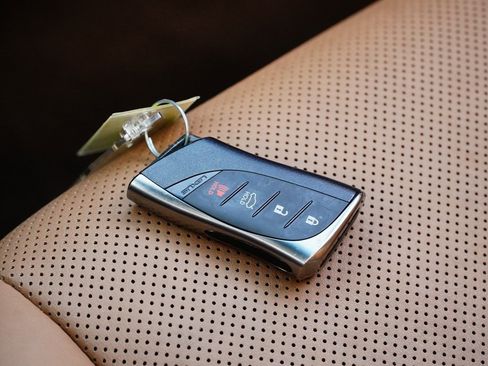 Used 2021 Lexus ES 350 w/ Premium Package image 38