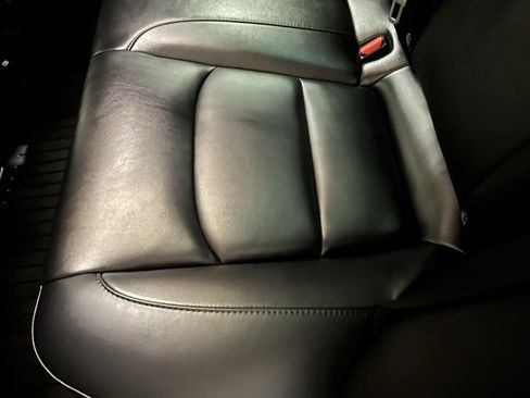 Used 2023 Tesla Model 3 Standard Range image 19