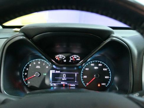 Used 2018 GMC Canyon SLE w/ SLE Convenience Package image 17