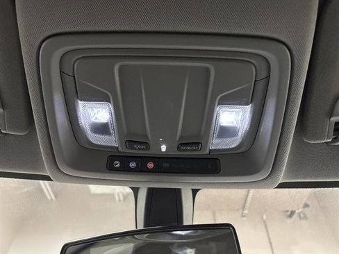 Used 2019 Chevrolet Silverado 1500 LT w/ All-Star Edition AWD/4WD image 14