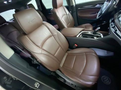 Used 2018 Buick Enclave Avenir w/ Avenir Technology Package image 14