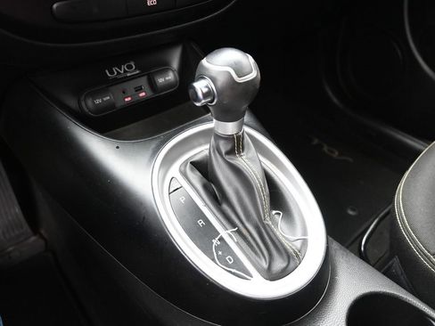 Used 2014 Kia Soul + w/ UVO w/Eservices Package image 29