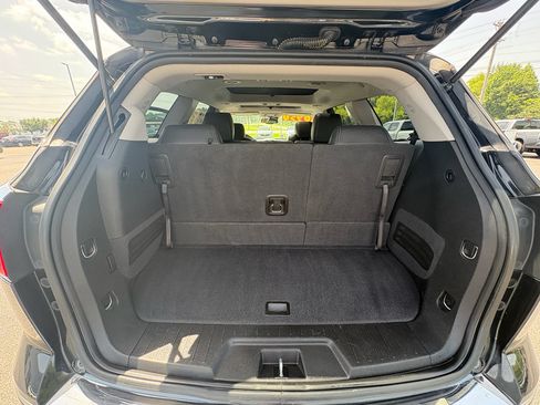 Used 2017 Buick Enclave Leather AWD/4WD image 29