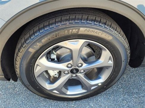 New 2025 Ford Escape ST-Line w/ Equipment Group 301A image 19