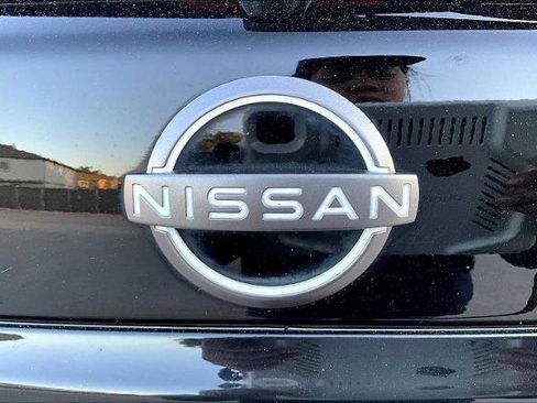 Certified 2024 Nissan Murano SV w/ SV Midnight Edition Package image 29