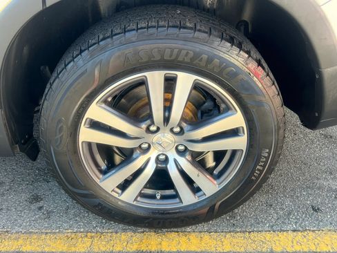 Used 2018 Honda Pilot EX image 9
