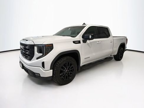 Certified 2022 GMC Sierra 1500 Elevation w/ Elevation Premium Package image 3