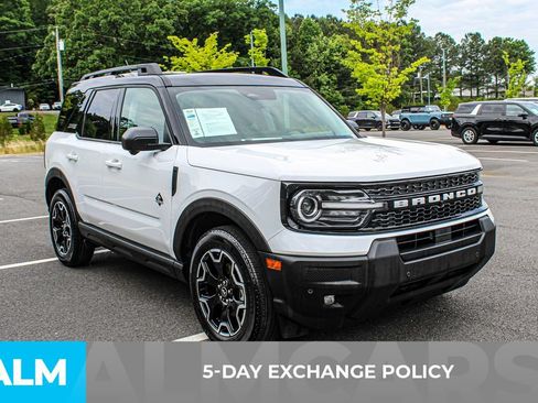 Used 2025 Ford Bronco Sport Outer Banks w/ Outer Banks Tech Package+ AWD/4WD image 3