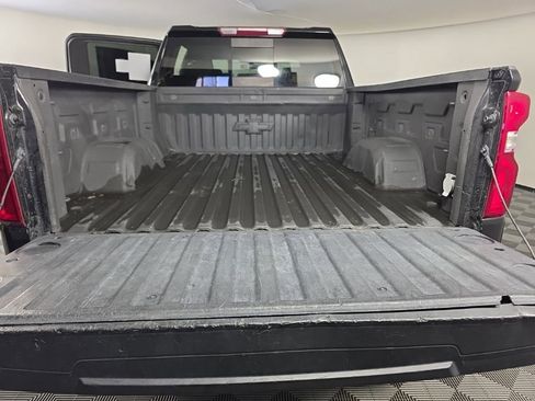 Used 2022 Chevrolet Silverado 1500 LT Trail Boss w/ Convenience Package II AWD/4WD image 34