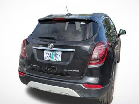 Used 2017 Buick Encore Preferred FWD image 2