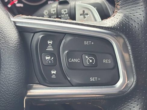 Used 2022 Jeep Wrangler Unlimited Rubicon w/ Xtreme Recon 35" Tire Package AWD/4WD image 29