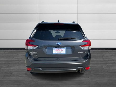 Certified 2024 Subaru Forester Premium AWD/4WD image 4