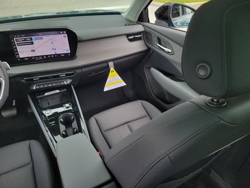 New 2026 Audi Q3 quattro 2.0T AWD/4WD image 24