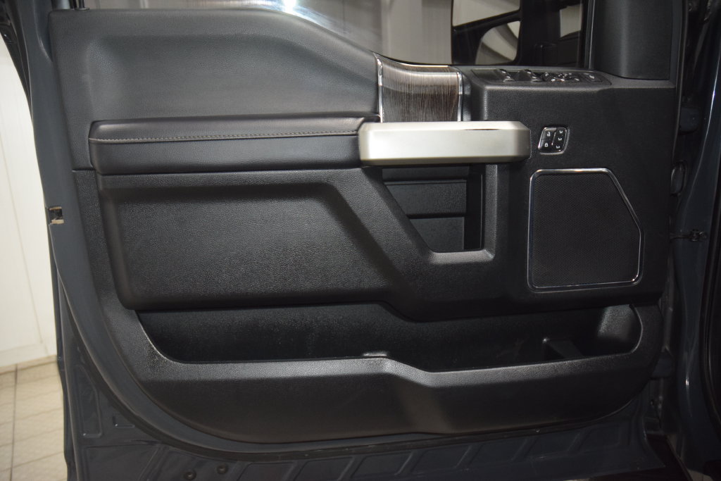 Used 2021 Ford F250 4x4 Crew Cab Super Duty image 44