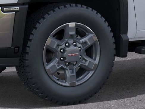 New 2026 GMC Sierra 3500 SLT w/ SLT Premium Package image 9