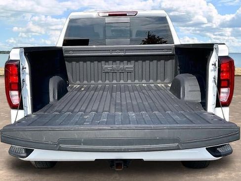 Used 2025 GMC Sierra 1500 Elevation w/ Elevation Premium Package AWD/4WD image 7