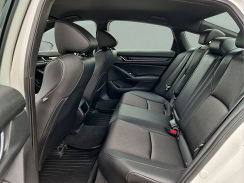 Used 2022 Honda Accord Sport image 17