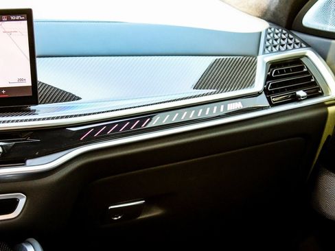 Used 2025 BMW X6 M Competition w/ Executive Package image 18