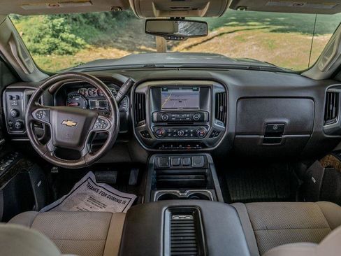 Used 2019 Chevrolet Silverado 3500 LT w/ LT Convenience Package AWD/4WD image 18