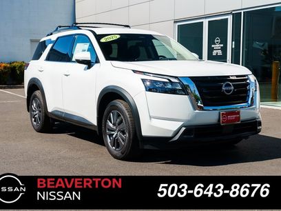 New 2025 Nissan Pathfinder SV