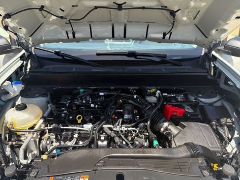 Used 2024 Ford Maverick XL w/ Equipment Group 100A Standard AWD/4WD image 29