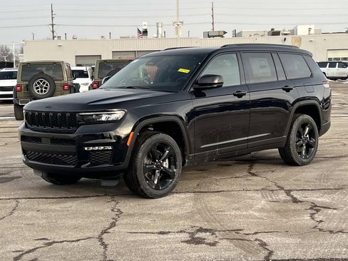 New 2025 Jeep Grand Cherokee L Limited image 6