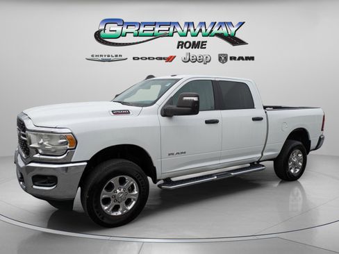 Used 2024 RAM 2500 Big Horn image 4