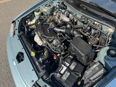 Used 1994 Toyota Tercel DX FWD image 28