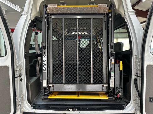 Used 2012 Ford E-250 and Econoline 250 w/ PWR Group image 9