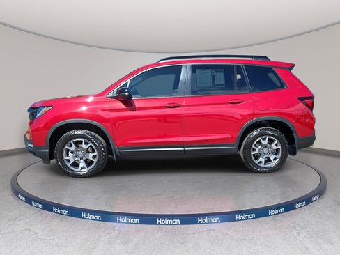 Used 2023 Honda Passport TrailSport image 9