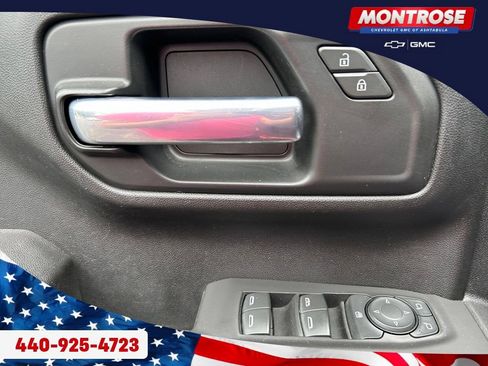 Used 2021 Chevrolet Silverado 1500 Custom Trail Boss w/ LPO, Dark Essentials Package AWD/4WD image 10