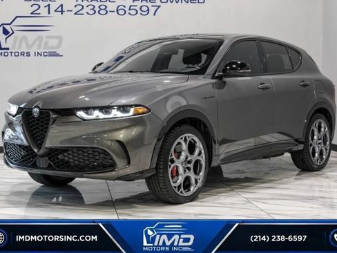 Used 2024 Alfa Romeo Tonale Veloce AWD/4WD image 2