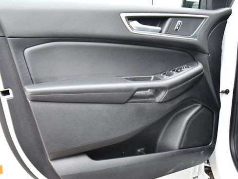 Used 2024 Ford Edge SEL w/ Convenience Package image 23