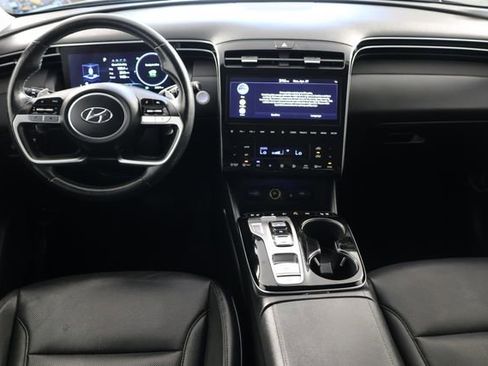 Certified 2024 Hyundai Tucson Limited AWD/4WD image 2