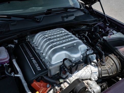 Used 2020 Dodge Challenger SRT Hellcat RWD image 25