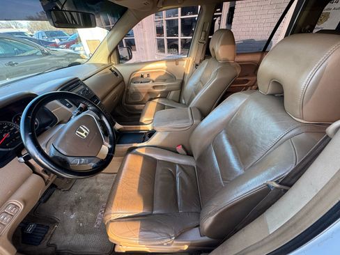 Used 2007 Honda Pilot EX-L image 11