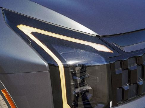 New 2026 Kia Sportage X-Line image 11